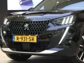 Peugeot 2008 (2022) thumbnail 8