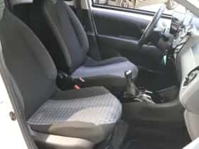 Peugeot 108 (2021) thumbnail 12