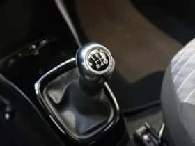 Peugeot 108 (2021) thumbnail 35