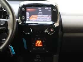 Peugeot 108 (2021) thumbnail 9