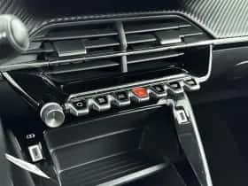 Peugeot 208 (2021) thumbnail 22