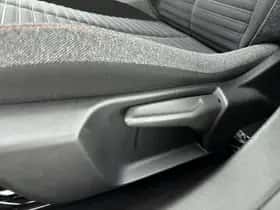 Peugeot 208 (2021) thumbnail 25