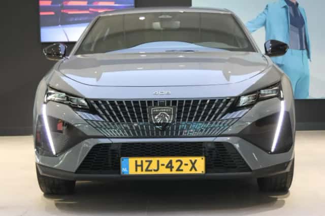 Peugeot 408 (2025) thumbnail 6