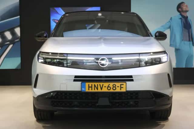 Opel Grandland (2025) thumbnail 5