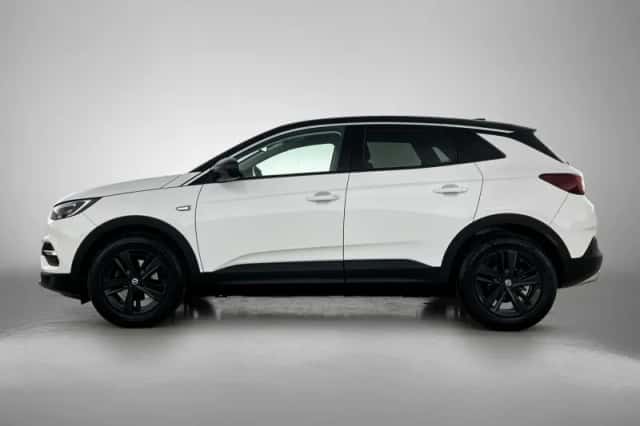 Opel Grandland X (2021) thumbnail 2