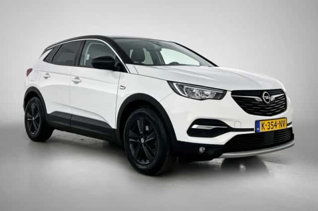 Opel Grandland X (2021) thumbnail 3