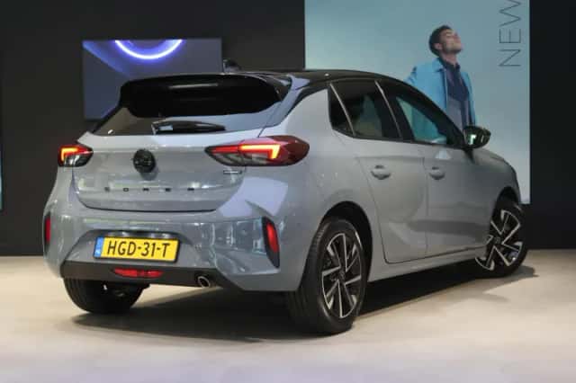Opel Corsa (2025) thumbnail 3