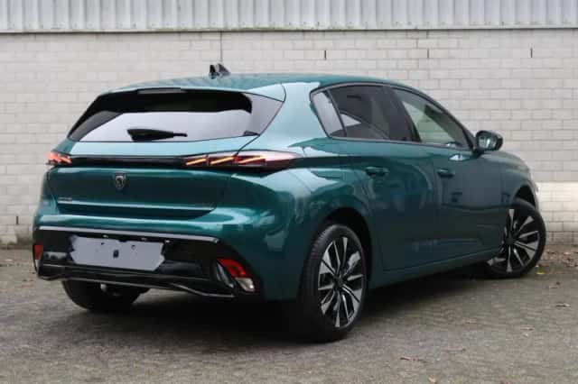 Peugeot 308 (2025) thumbnail 3