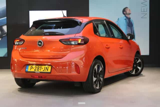 Opel Corsa-e (2022) thumbnail 3
