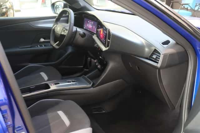 Opel Mokka-e (2025) thumbnail 5