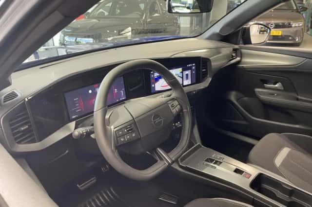 Opel Mokka-e (2025) thumbnail 6