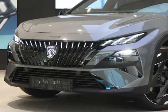 Peugeot 408 (2026) thumbnail 4