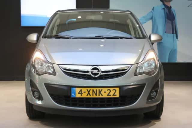Opel Corsa (2014) thumbnail 5