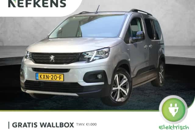 Peugeot e-Rifter (2023) thumbnail 1