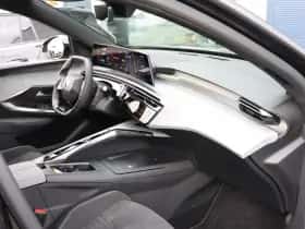 Peugeot e-3008 (2025) thumbnail 9