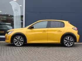 Peugeot 208 (2021) thumbnail 2