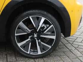 Peugeot 208 (2021) thumbnail 20