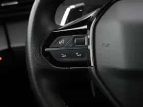Peugeot 208 (2021) thumbnail 24