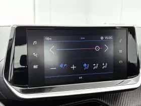 Peugeot 208 (2022) thumbnail 19
