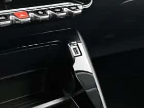 Peugeot 208 (2022) thumbnail 26