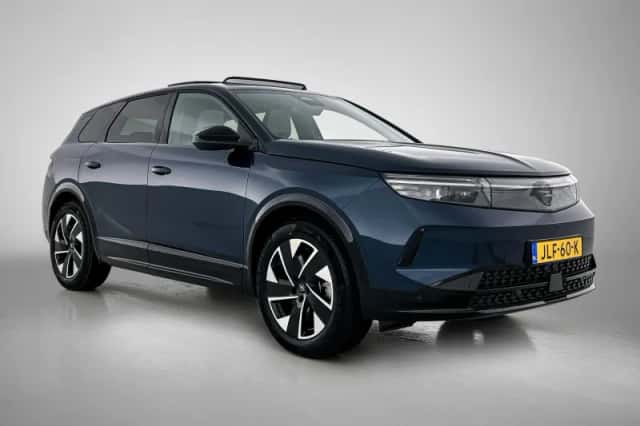 Opel Grandland (2025) thumbnail 2
