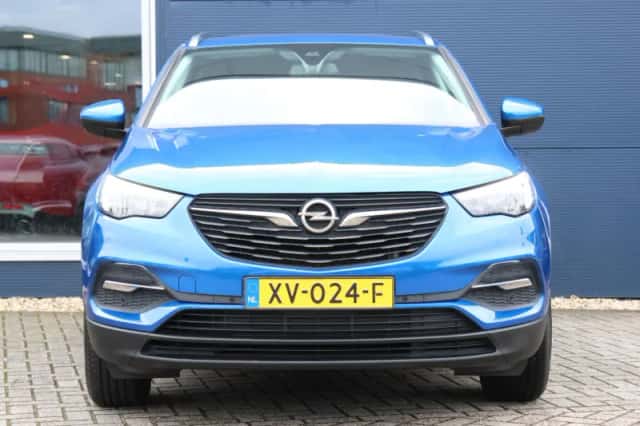 Opel Grandland X (2019) thumbnail 4