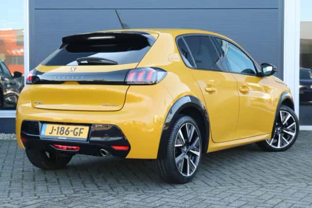 Peugeot 208 (2020) thumbnail 3
