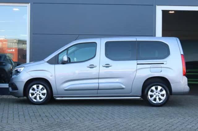 Opel Combo Life (2019) thumbnail 2
