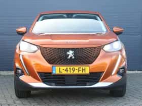 Peugeot e-2008 (2021) thumbnail 5