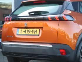 Peugeot e-2008 (2021) thumbnail 7