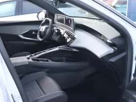 Peugeot 5008 (2025) thumbnail 8