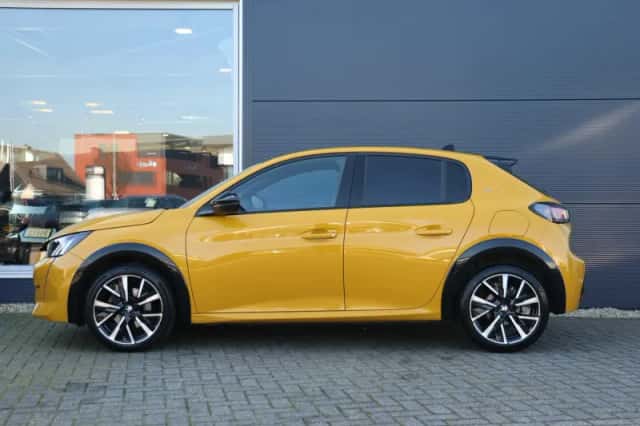 Peugeot 208 (2021) thumbnail 2