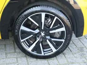 Peugeot 208 (2021) thumbnail 19