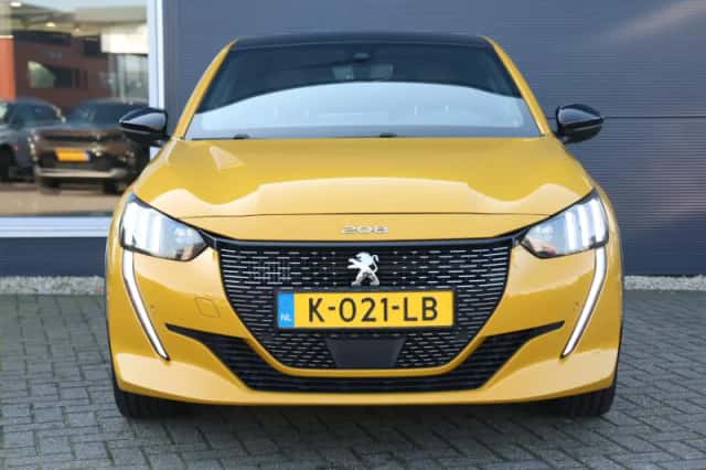 Peugeot 208 (2021) thumbnail 4
