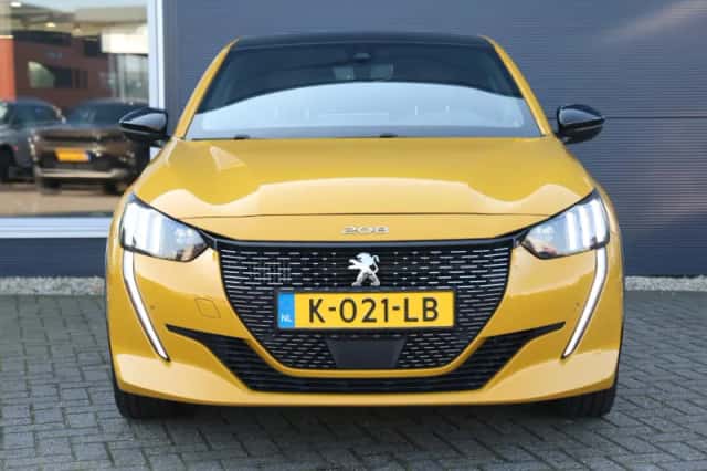 Peugeot 208 (2021) thumbnail 4