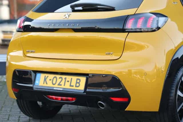 Peugeot 208 (2021) thumbnail 6