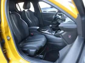 Peugeot 208 (2021) thumbnail 9