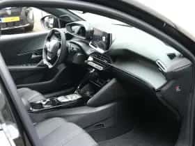 Peugeot 208 (2025) thumbnail 8