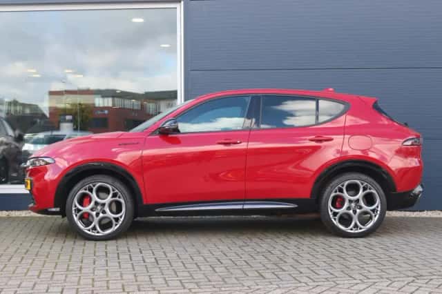 Alfa Romeo Tonale (2023) thumbnail 2