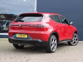 Alfa Romeo Tonale (2023) thumbnail 4