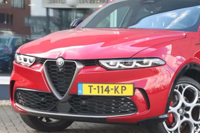 Alfa Romeo Tonale (2023) thumbnail 5