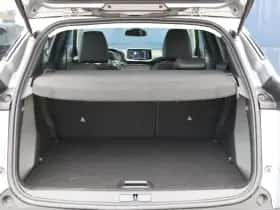 Peugeot 2008 (2022) thumbnail 16