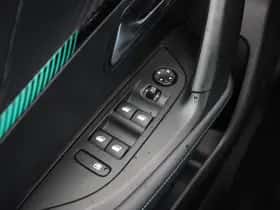 Peugeot 2008 (2022) thumbnail 20