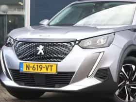 Peugeot 2008 (2022) thumbnail 5