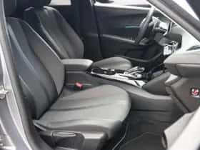 Peugeot 2008 (2022) thumbnail 9
