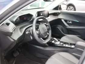 Peugeot 2008 (2022) thumbnail 10