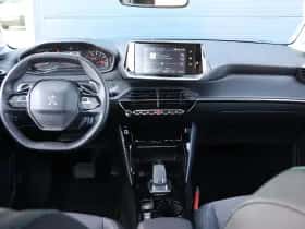 Peugeot 208 (2021) thumbnail 12