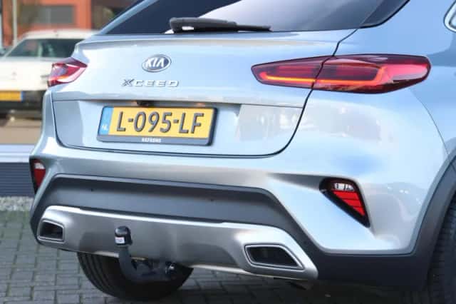 Kia XCeed (2020) thumbnail 6