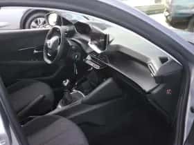 Peugeot 208 (2025) thumbnail 8