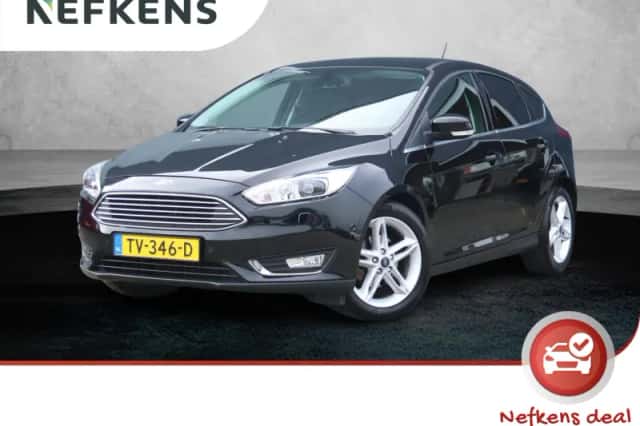 Ford Focus (2018) thumbnail 1